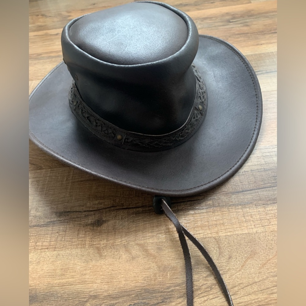 Leather Outback Hat 
Authentic Vintage  CB Hats Leather Australian  Hat